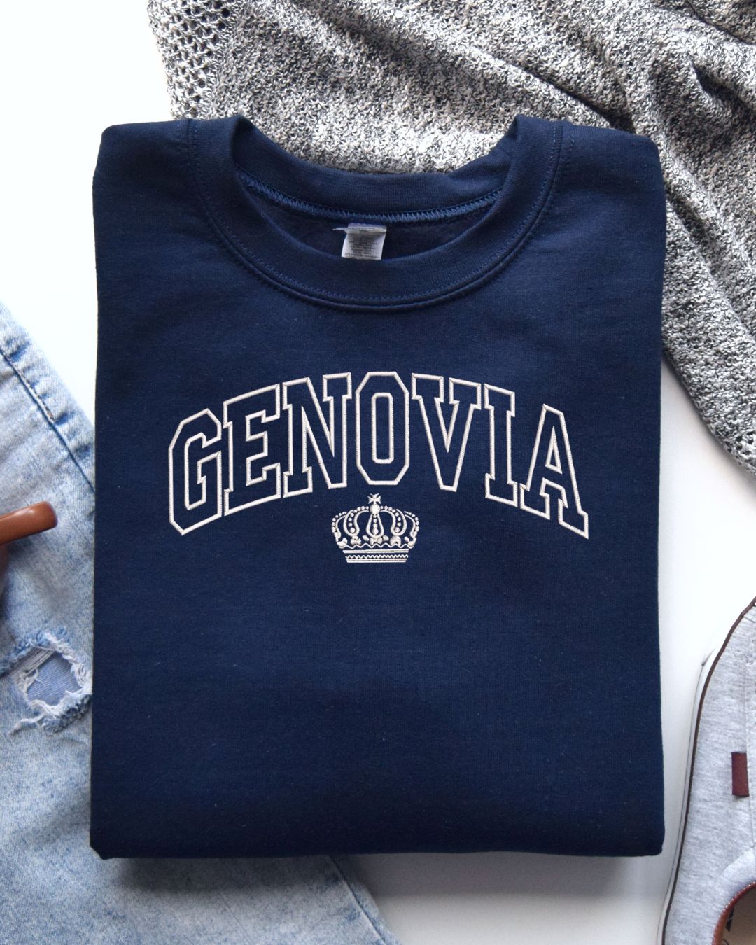 Genovia Crewneck